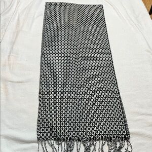 Aldo Black and White Oval Geometric Scarf